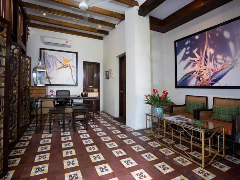 Muntri Grove Hotel 4*