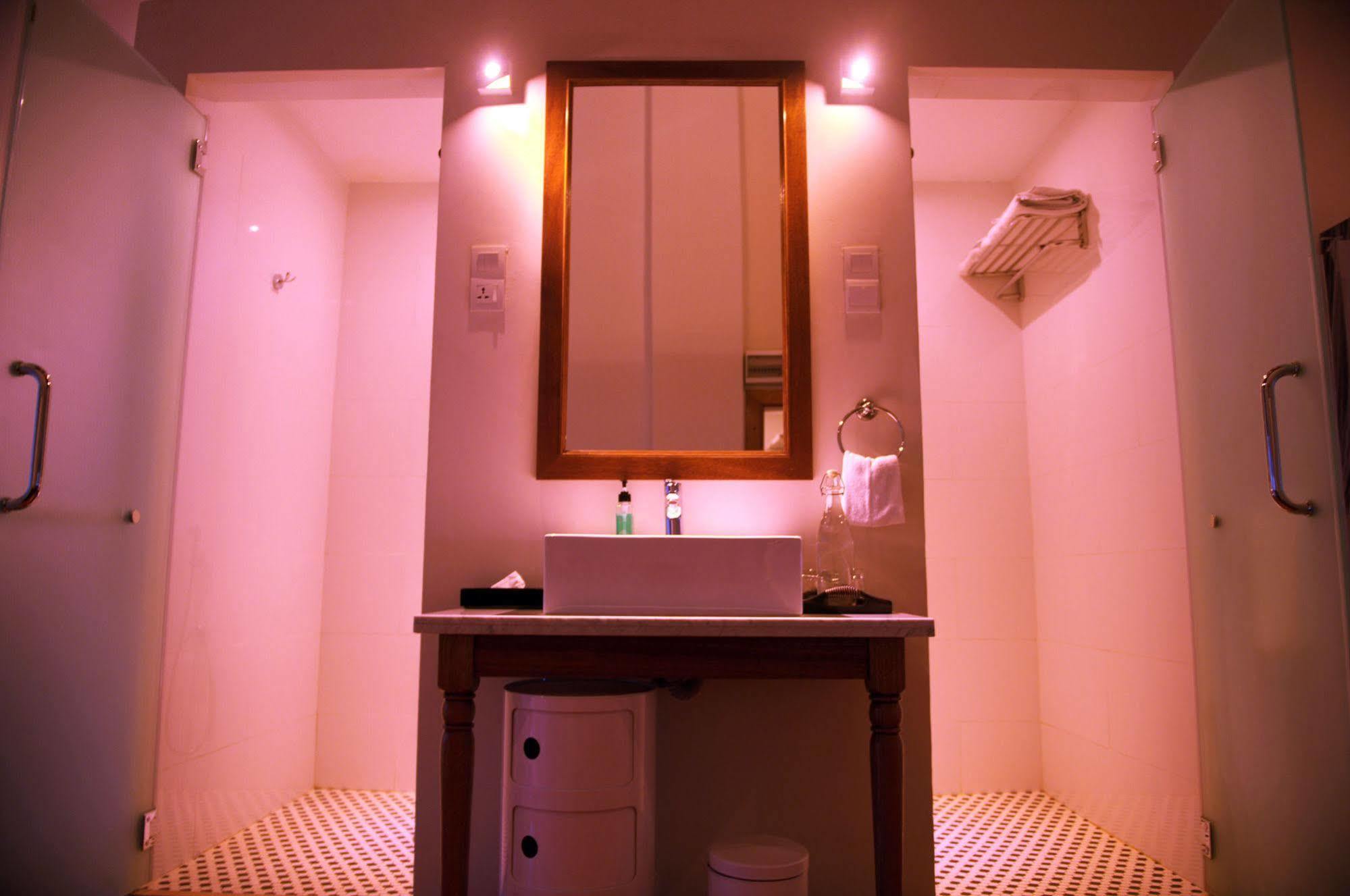 Muntri Grove Hotel