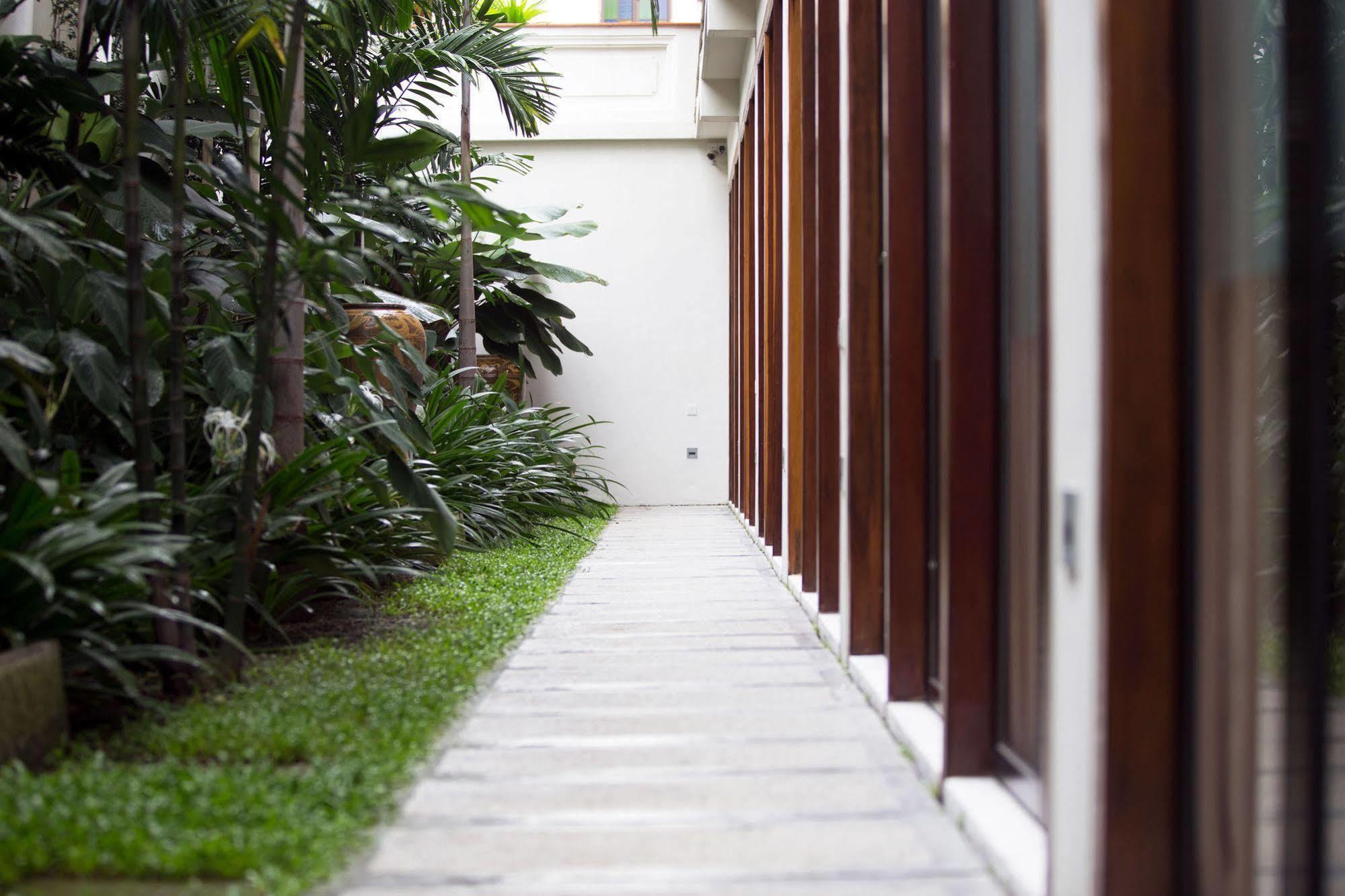 Muntri Grove Hotel